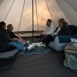 Easy Camp Moonlight Bell -UK Outdoor Equipment Sales 2024 120443 moonlight bell feature photo24