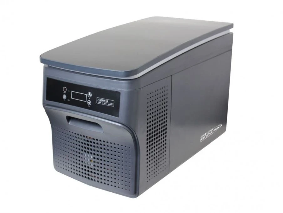 Outdoor Revolution Eco Deep Extreme Compressor Car Cooler 26L 12v /24v 2 Outdoor Revolution Eco Deep Extreme Compressor Car Cooler 26L 12v /24v - Image 2