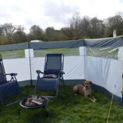 Maypole 3 Panel Poled Windbreak -UK Outdoor Equipment Sales 2024 mp9524 3