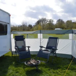 Maypole 3 Panel Poled Windbreak -UK Outdoor Equipment Sales 2024 mp9524 4