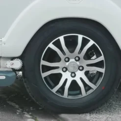 Powrtouch Evolution Twin Axle Auto Caravan Mover -UK Outdoor Equipment Sales 2024 powrtouch7 5