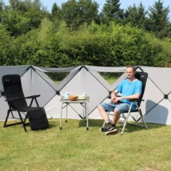 Outdoor Revolution Pronto PC 4 Panel Windbreak (125 X 500) -UK Outdoor Equipment Sales 2024 pronto pc 3